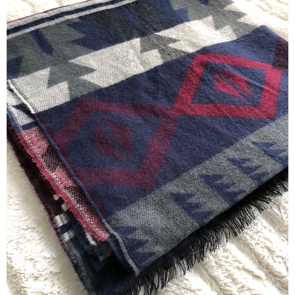 Accessories - Oversized Multicolored Scarf with Fringe Detail